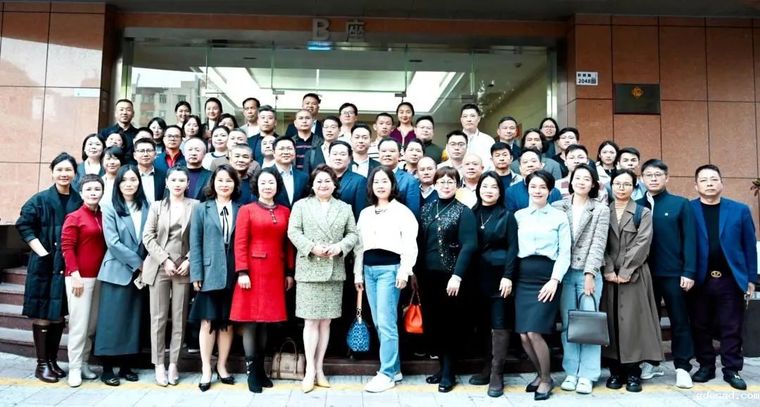 大显身手 正当其时|优米app下载直播组织学习习近平总书记在民营企业座谈会上的讲话